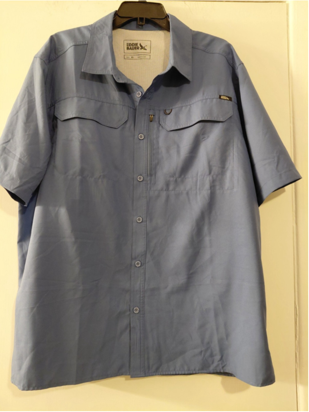 Eddie Bauer Sport Shirt Mens XL Light Weight Zip Pocket Camp Fishing Hiking